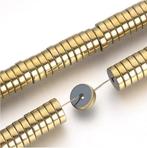 Toepassingen:  Hematite kralen disc Goud kunnen worden gebruikt om een breed scala aan sieraden te maken, waaronder:  Armbanden Kettingen Oorbellen Sleutelhangers  Bestel vandaag nog je Hematite kralen disc Goud bij J'adore Jewelry en geef je sieraden een extra glimmertje!