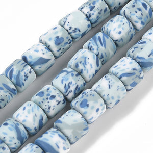 Polymeer kralen column Dotted Conflower Blue